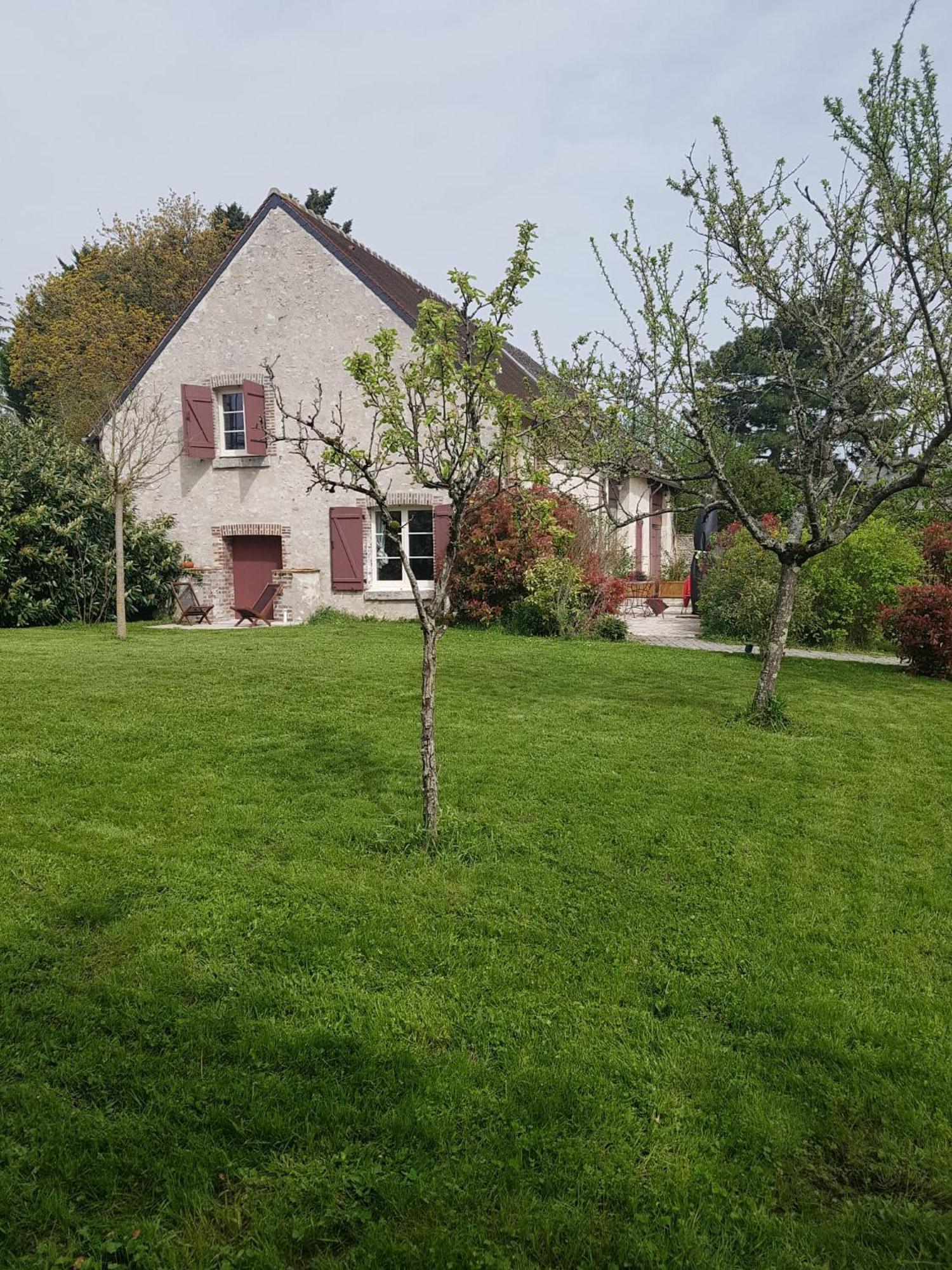 Les 7 Tilleuls - Gite Mesland Exteriör bild